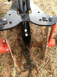 Frontal view of manure injector with boot and disks to recover manure