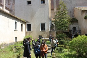 Students explore the complex of the Charterhouse in Padula. 