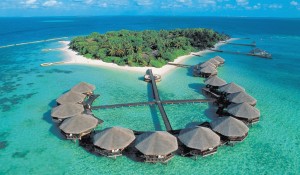 The autonomous resort island. Wow Maldives. 2013