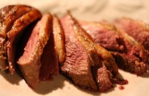 pans-seared-duck-sliced